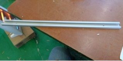 Фиксатор направляющей